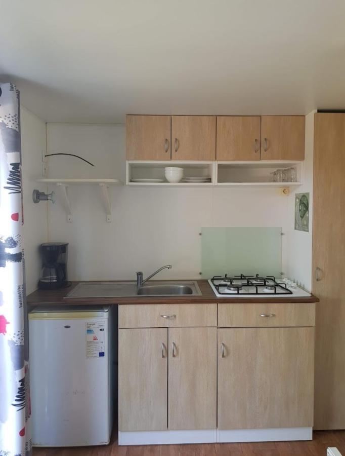 Camping Les 2 Salamandres Arces-sur-Gironde Bagian luar foto