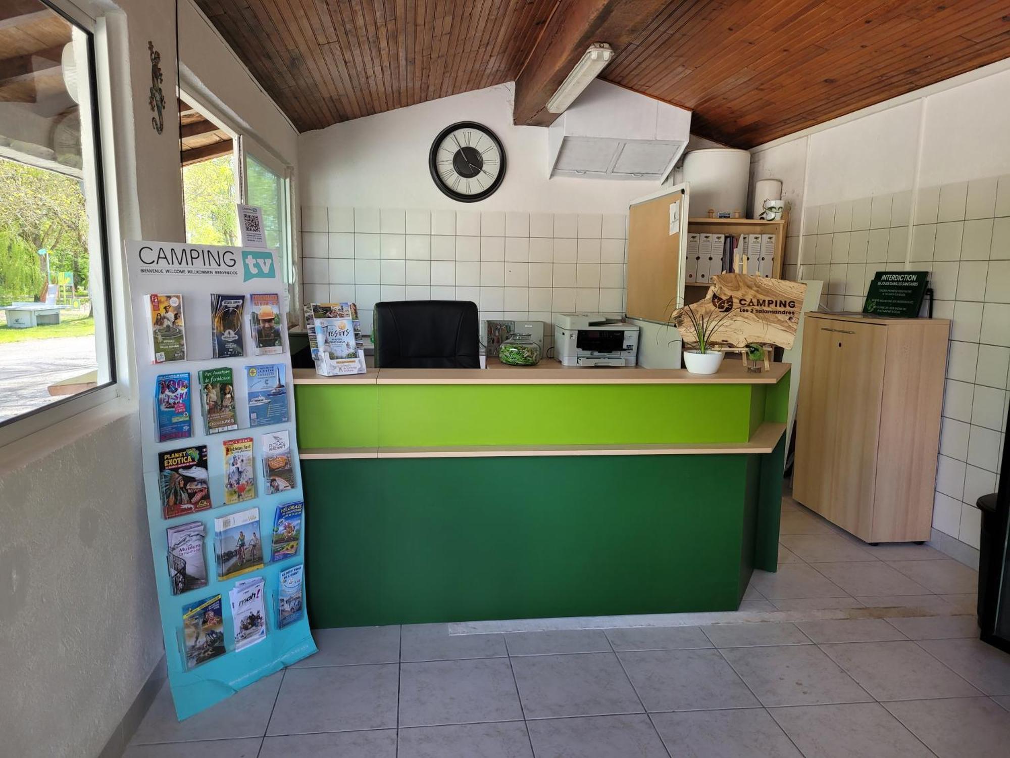 Camping Les 2 Salamandres Arces-sur-Gironde Bagian luar foto